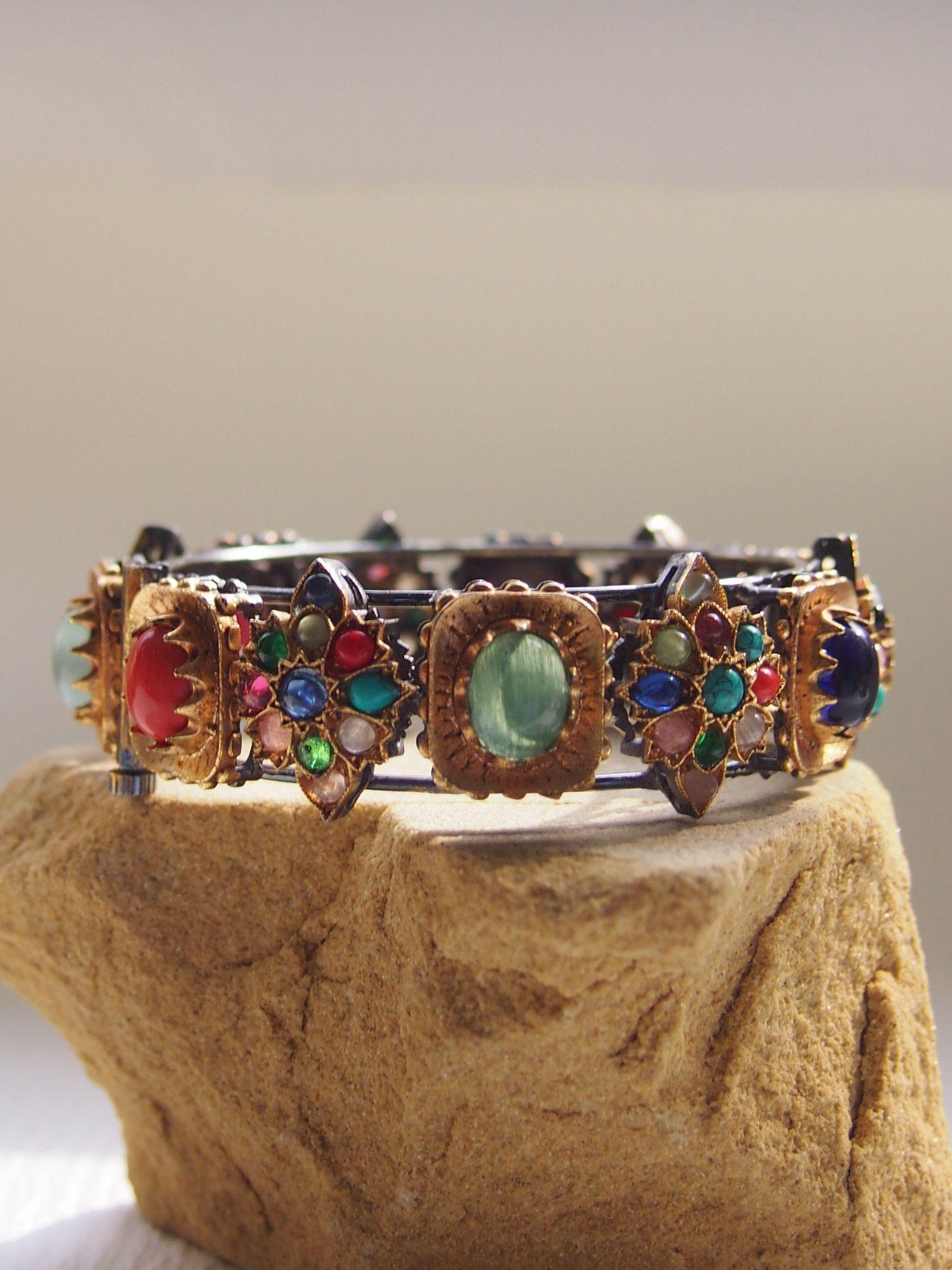 Zenia Bangle