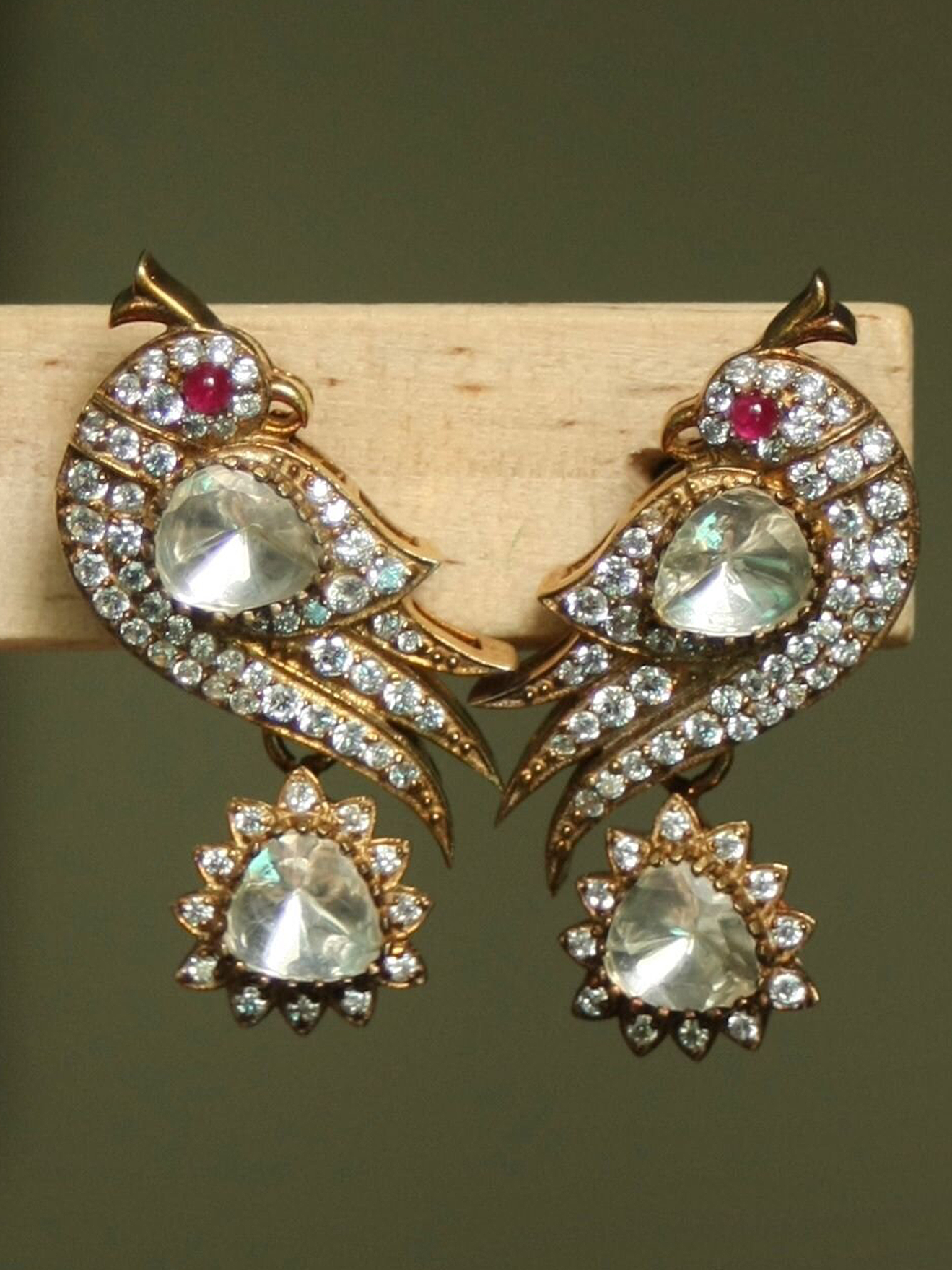 Daagina Earrings