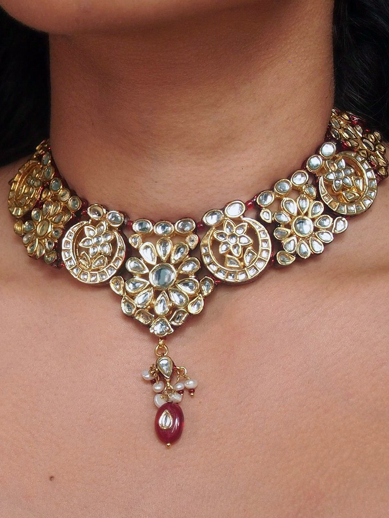 Hoori Necklace