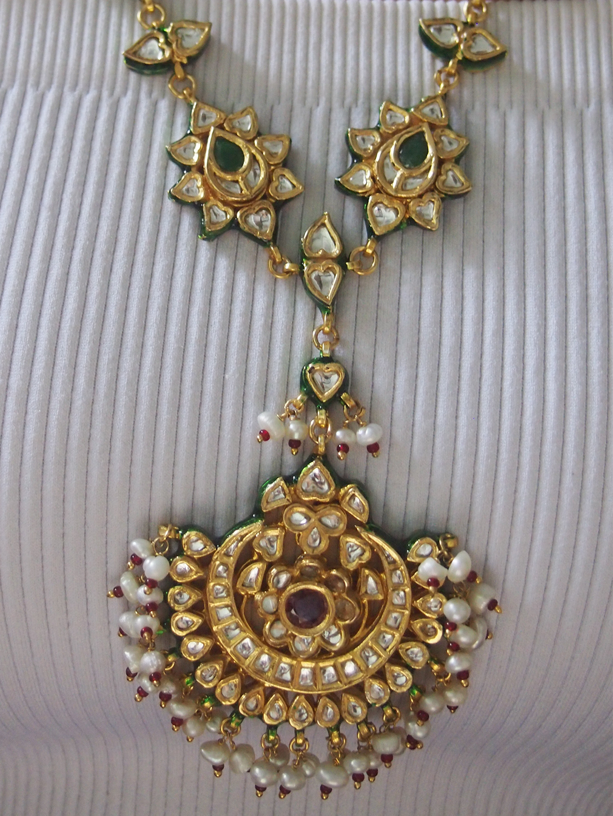 Mahira Necklace