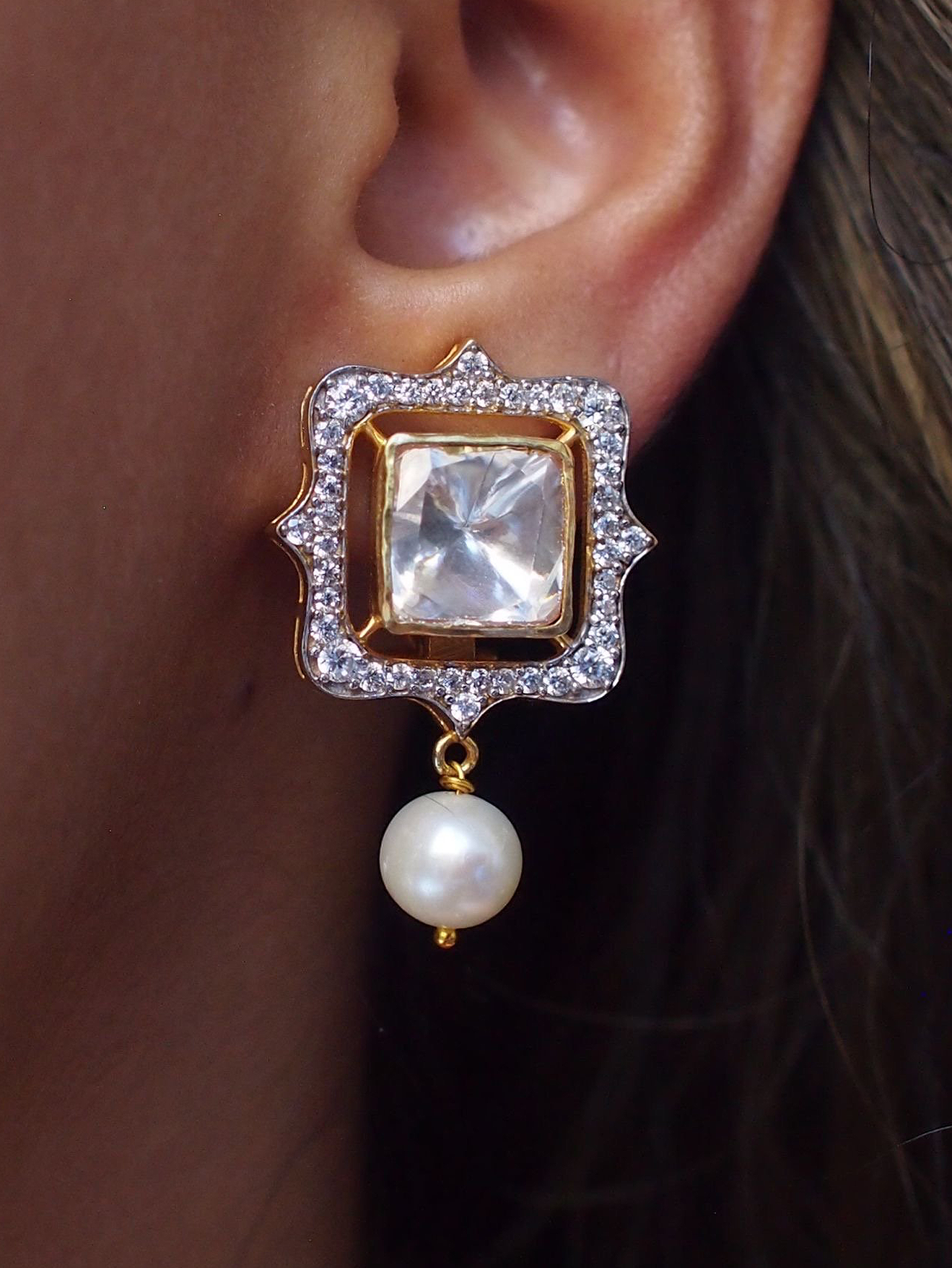 Throne Earrings