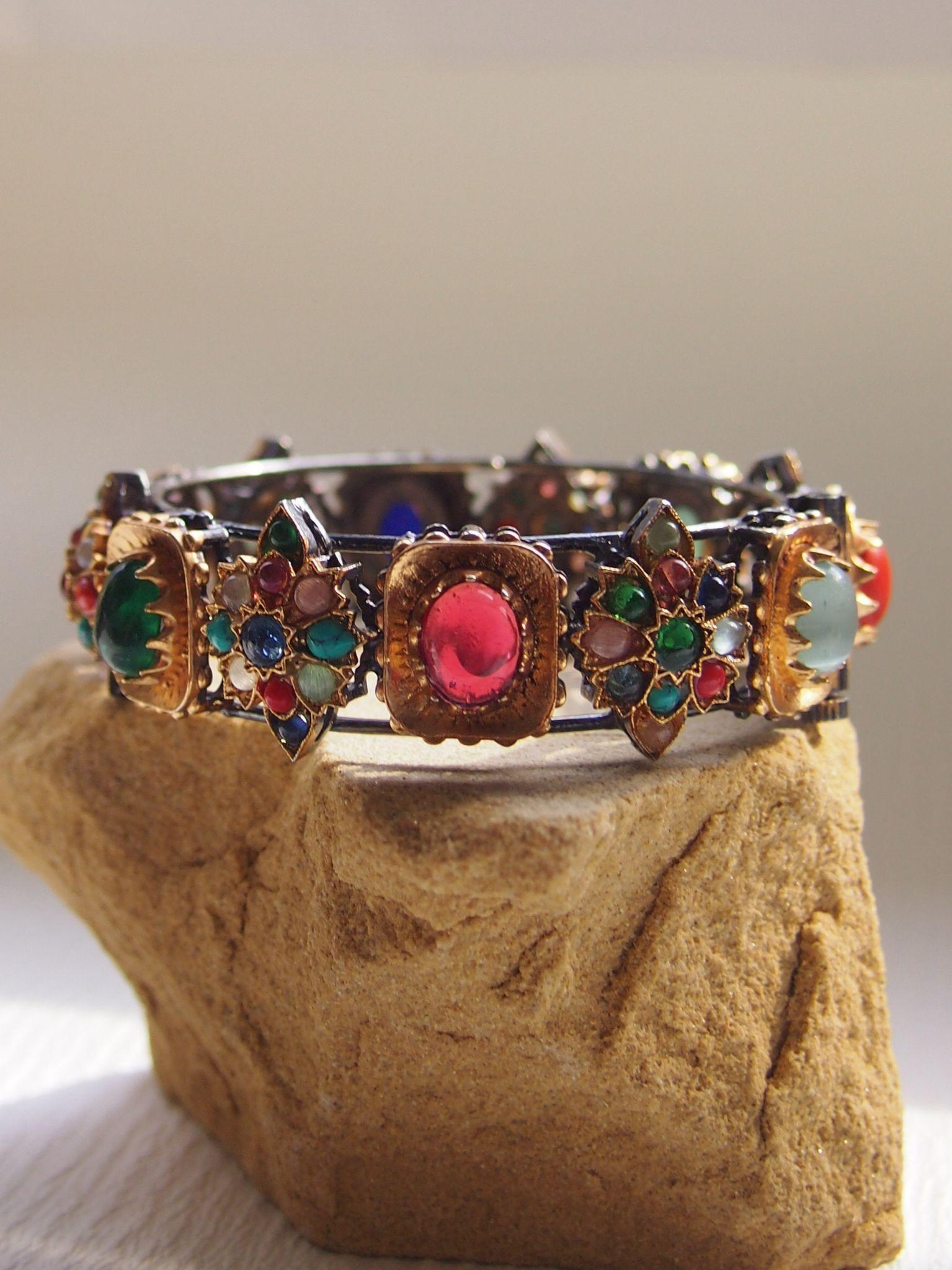 Zenia Bangle