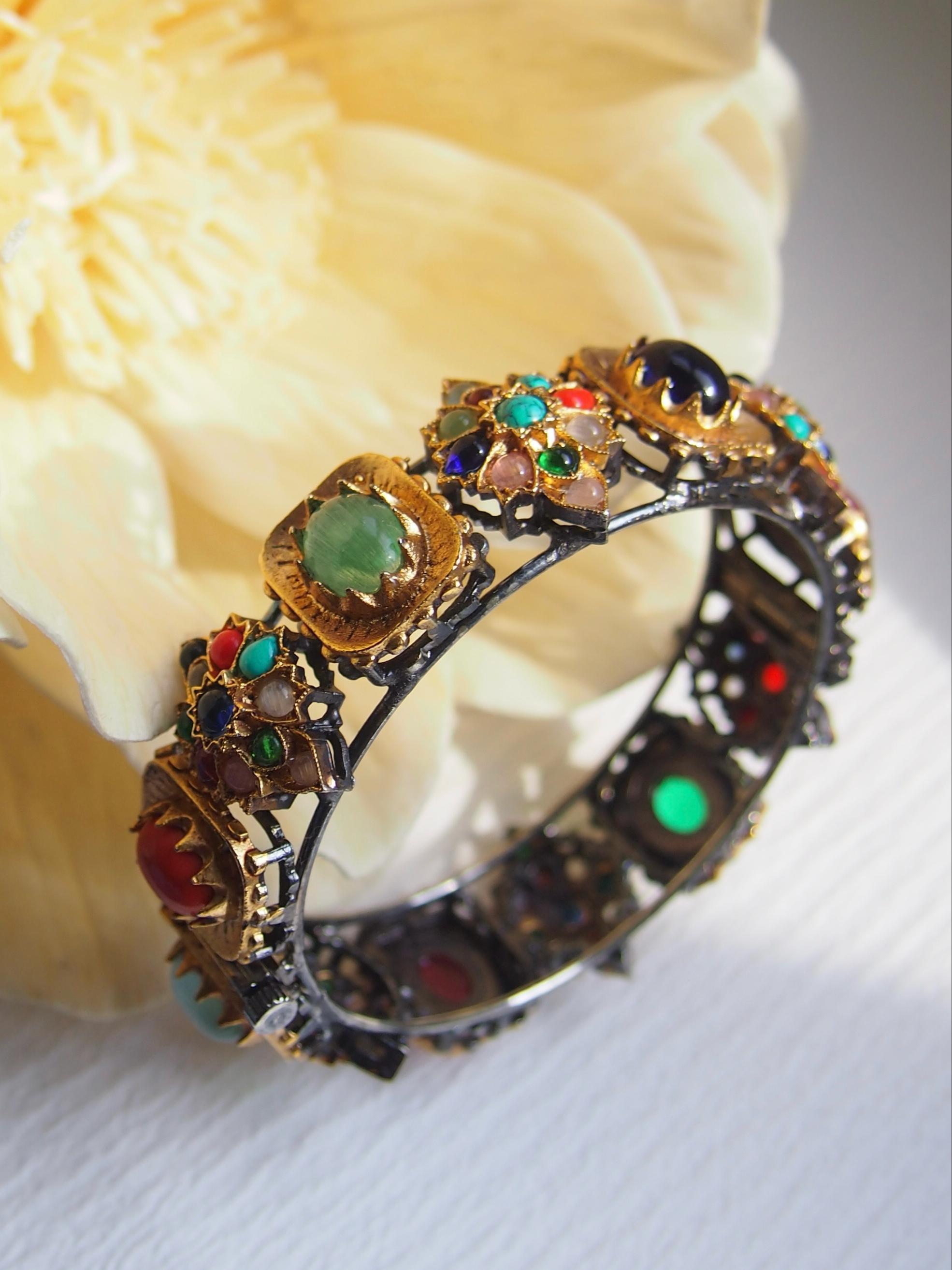Zenia Bangle